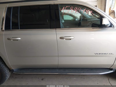 2017 GMC YUKON XL 13