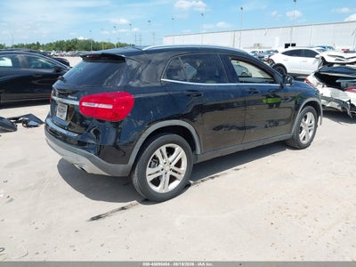 MERCEDES-BENZ GLA 250