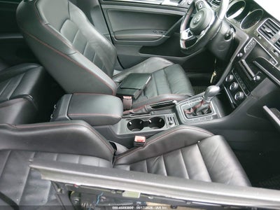 VOLKSWAGEN GOLF GTI