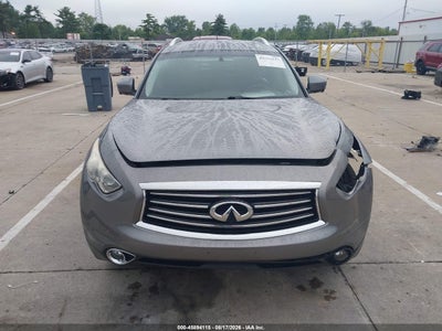 INFINITI QX70