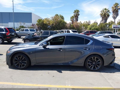 LEXUS IS 300