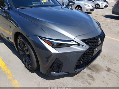 LEXUS IS 300