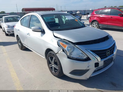 NISSAN VERSA