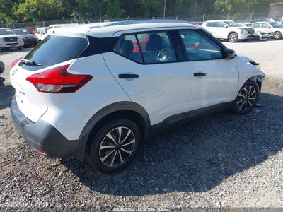 NISSAN KICKS