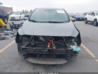 NISSAN LEAF