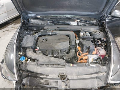 HYUNDAI SONATA HYBRID