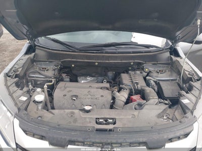 MITSUBISHI OUTLANDER SPORT