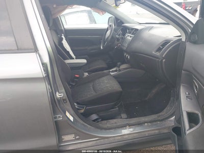 MITSUBISHI OUTLANDER SPORT