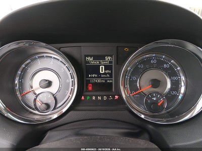 CHRYSLER TOWN & COUNTRY