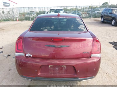 CHRYSLER 300