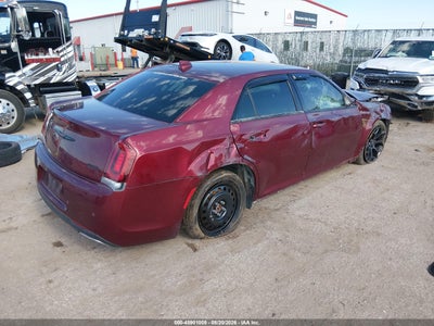 CHRYSLER 300