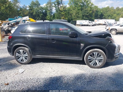 MITSUBISHI OUTLANDER SPORT