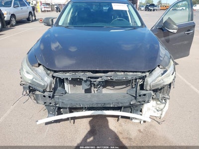 INFINITI Q50