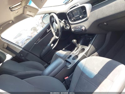 KIA SORENTO