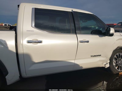 TOYOTA TUNDRA