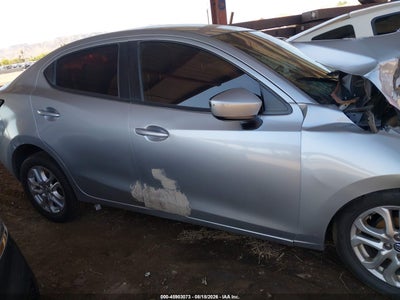 TOYOTA YARIS IA