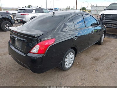NISSAN VERSA