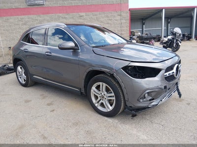 MERCEDES-BENZ GLA 250