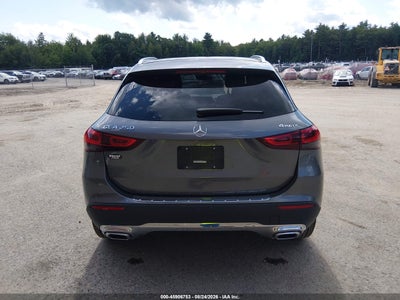 MERCEDES-BENZ GLA 250