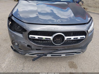 MERCEDES-BENZ GLA 250