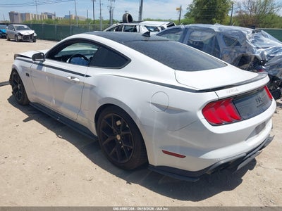 FORD MUSTANG