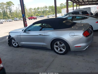 FORD MUSTANG