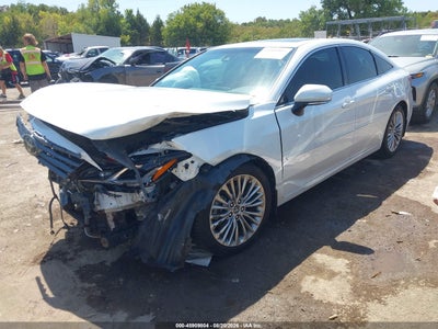 TOYOTA AVALON