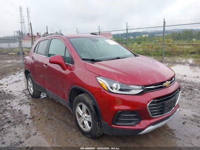 3GNCJPSB8JL384462 CHEVROLET TRAX Photo 1