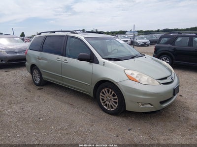 2010 Toyota Sienna