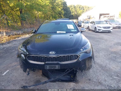 KIA STINGER