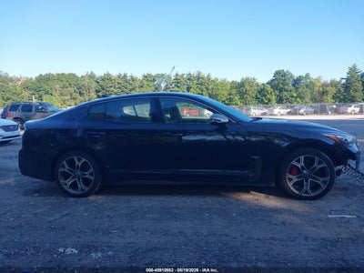 KIA STINGER