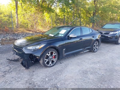 KIA STINGER