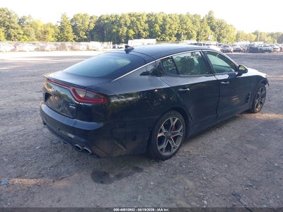 KIA STINGER