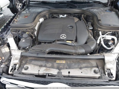 MERCEDES-BENZ GLC 300