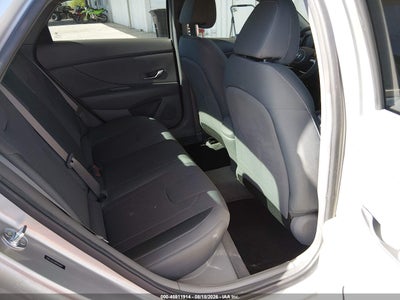 2021 HYUNDAI ELANTRA 8