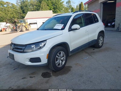 VOLKSWAGEN TIGUAN