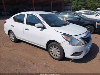 2018 Nissan Versa