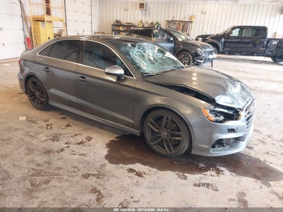 AUDI S3