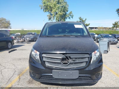 MERCEDES-BENZ METRIS