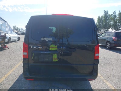 MERCEDES-BENZ METRIS