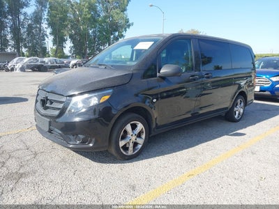 MERCEDES-BENZ METRIS