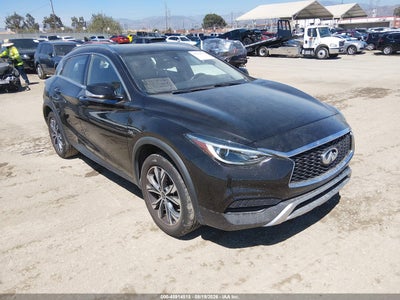 2017 Infiniti Qx30