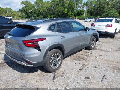 CHEVROLET TRAX
