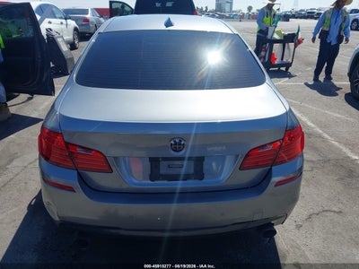 BMW 535I