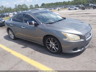 2014 Nissan Maxima
