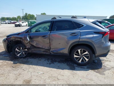 LEXUS NX 300