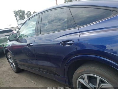 AUDI Q4 SPORTBACK E-TRON