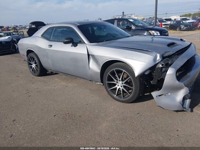 2017 DODGE CHALLENGER SXT