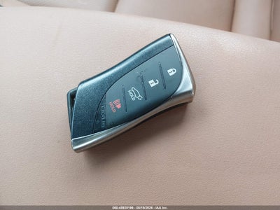 LEXUS UX 250H