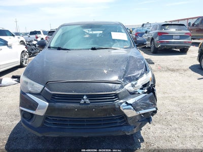 MITSUBISHI OUTLANDER SPORT